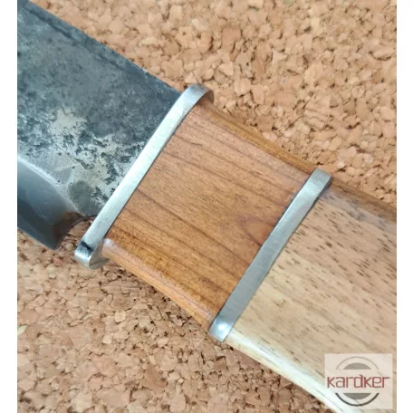 Musztáng kés