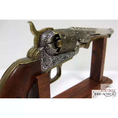 Colt 1851 Model Navy díszpisztoly