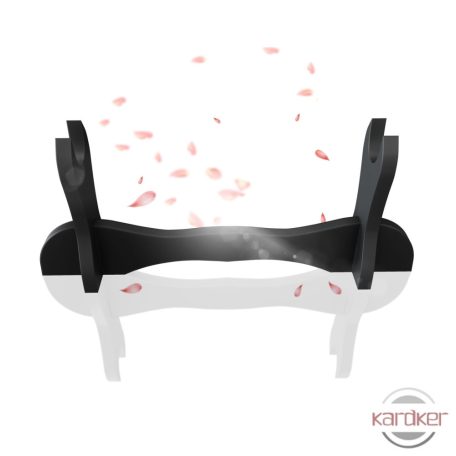 Fekete állvány egy kard számára